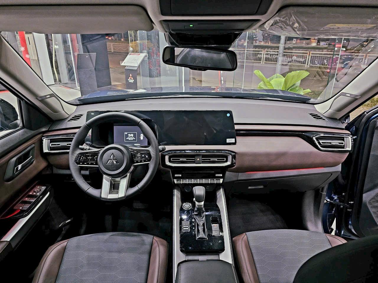 trả góp Mitsubishi Destinator