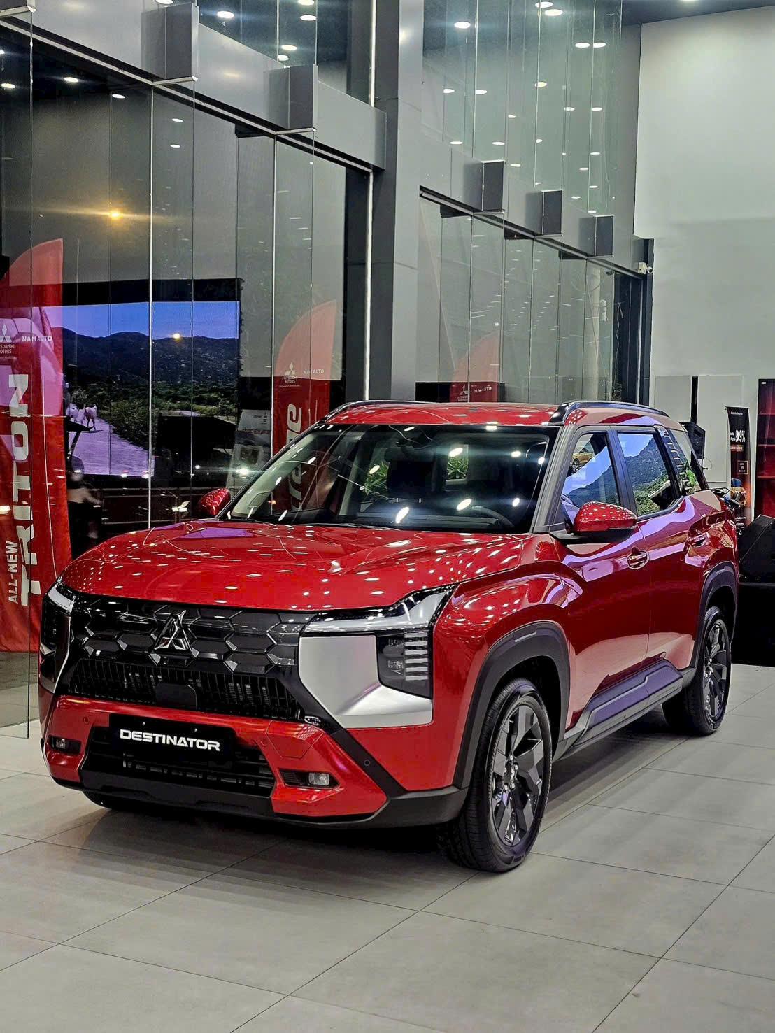 trả góp Mitsubishi Destinator